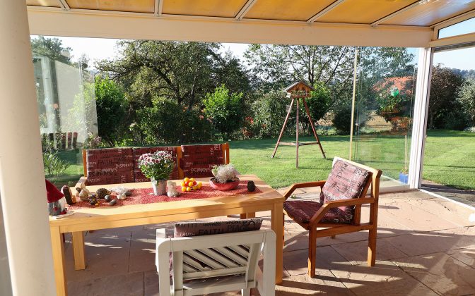 Terrassendach Maubach Innenansicht