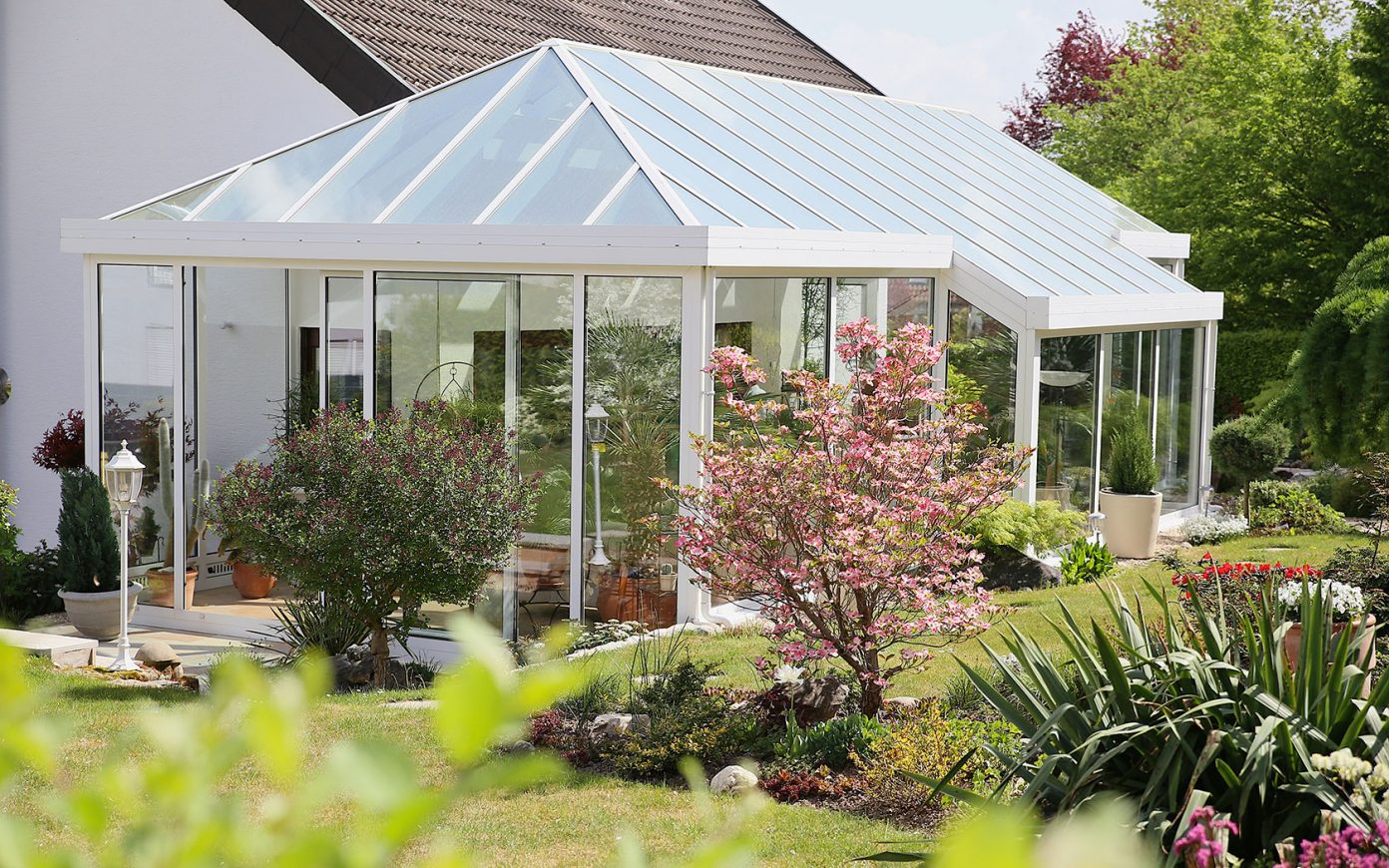 Wohnwintergarten in Winterbach Riesig Außenansicht